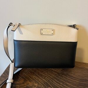 Kate Spade Black and Cream Crossbody Bag